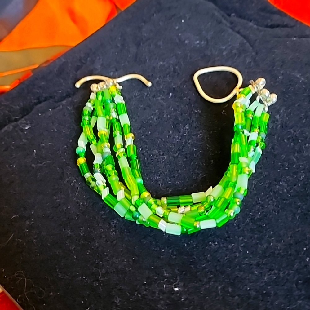 Bracelet